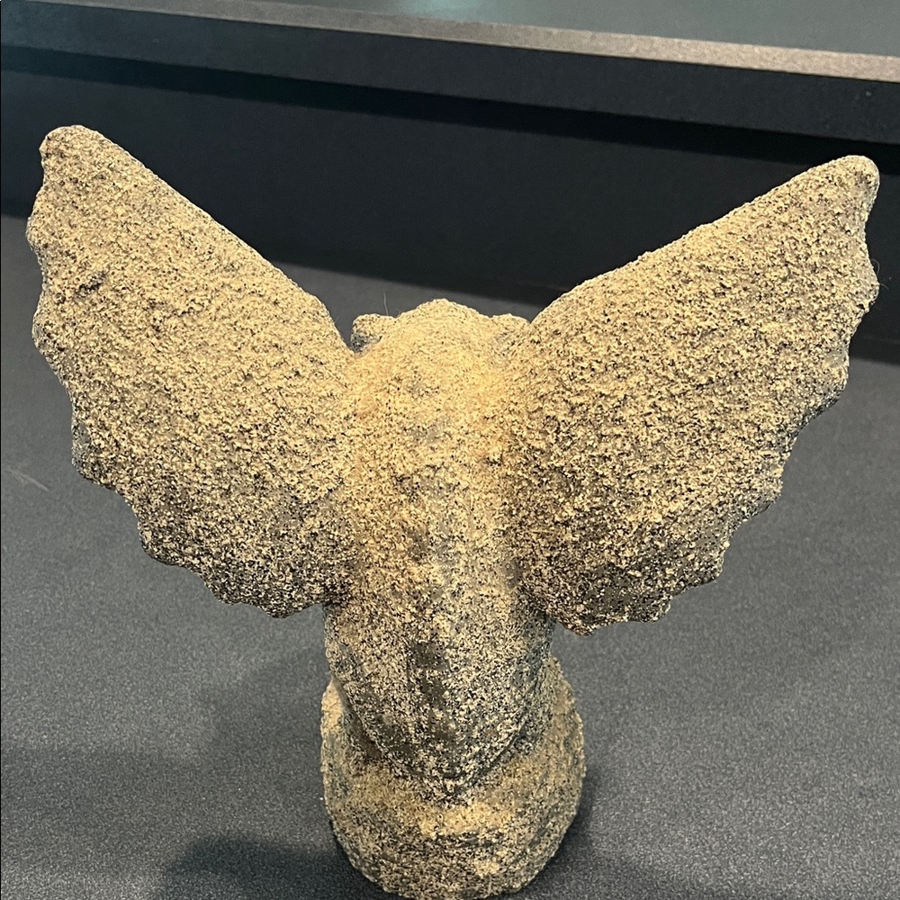 Stone Gargoyle Statue - Picture 3 of 5